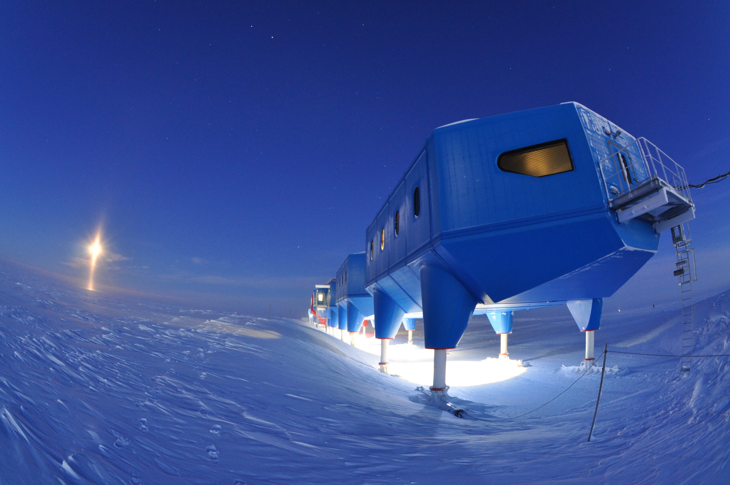A view of Halley VI at night